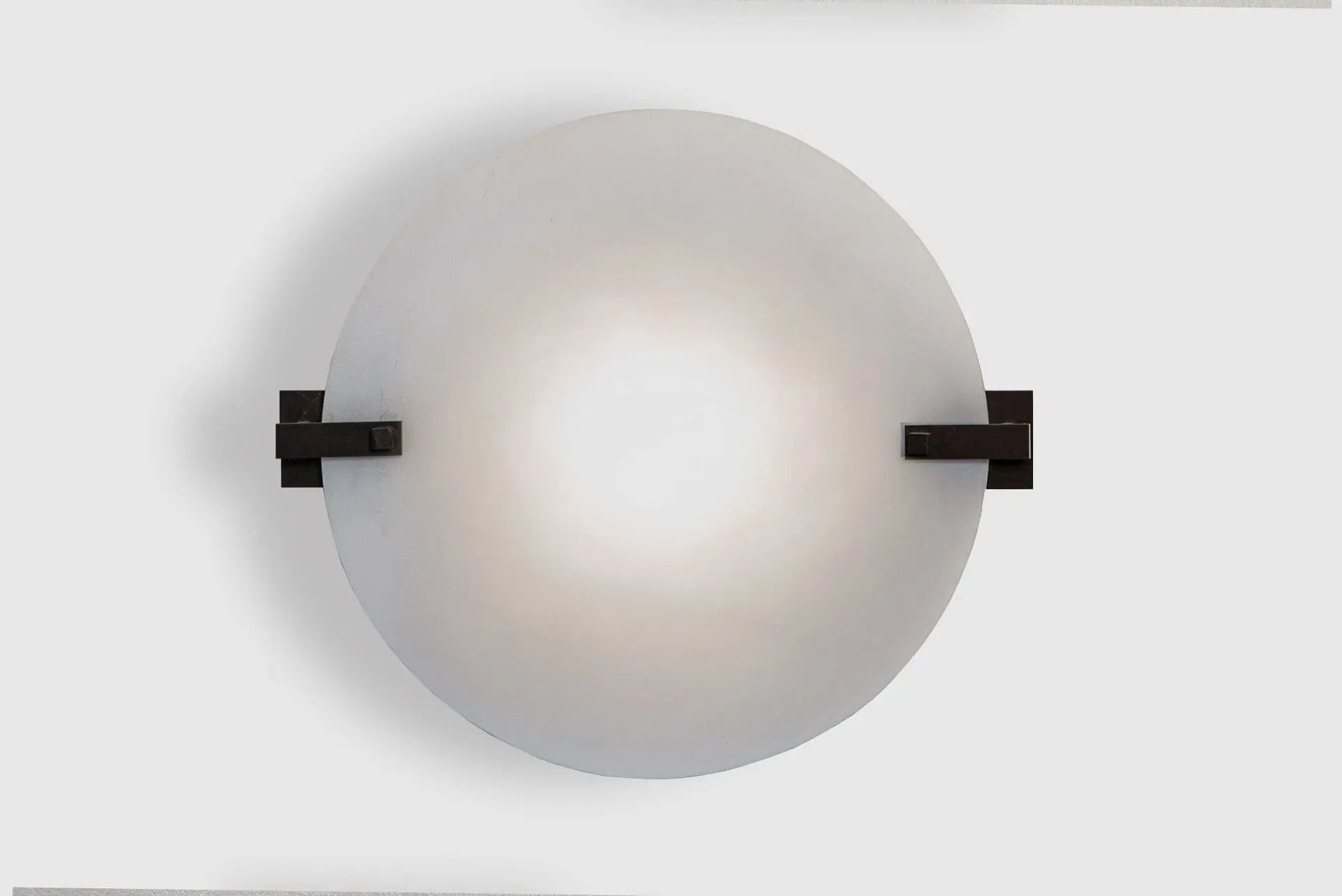 Applique Sandrine Ronde par Laurent Bourgois pour CSLB Studio - The Invisible Collection