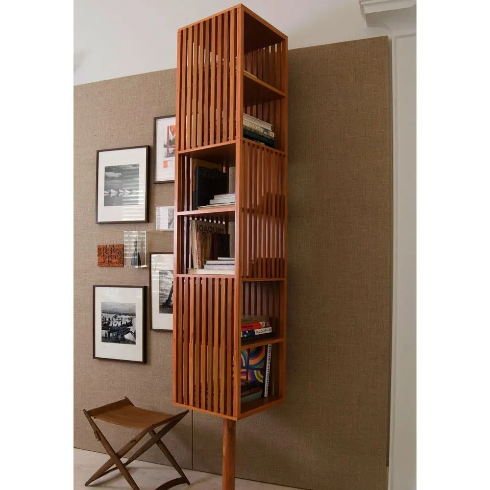 TheInvisibleCollection_ETEL_Lia_Siqueira_tabouret_trinco