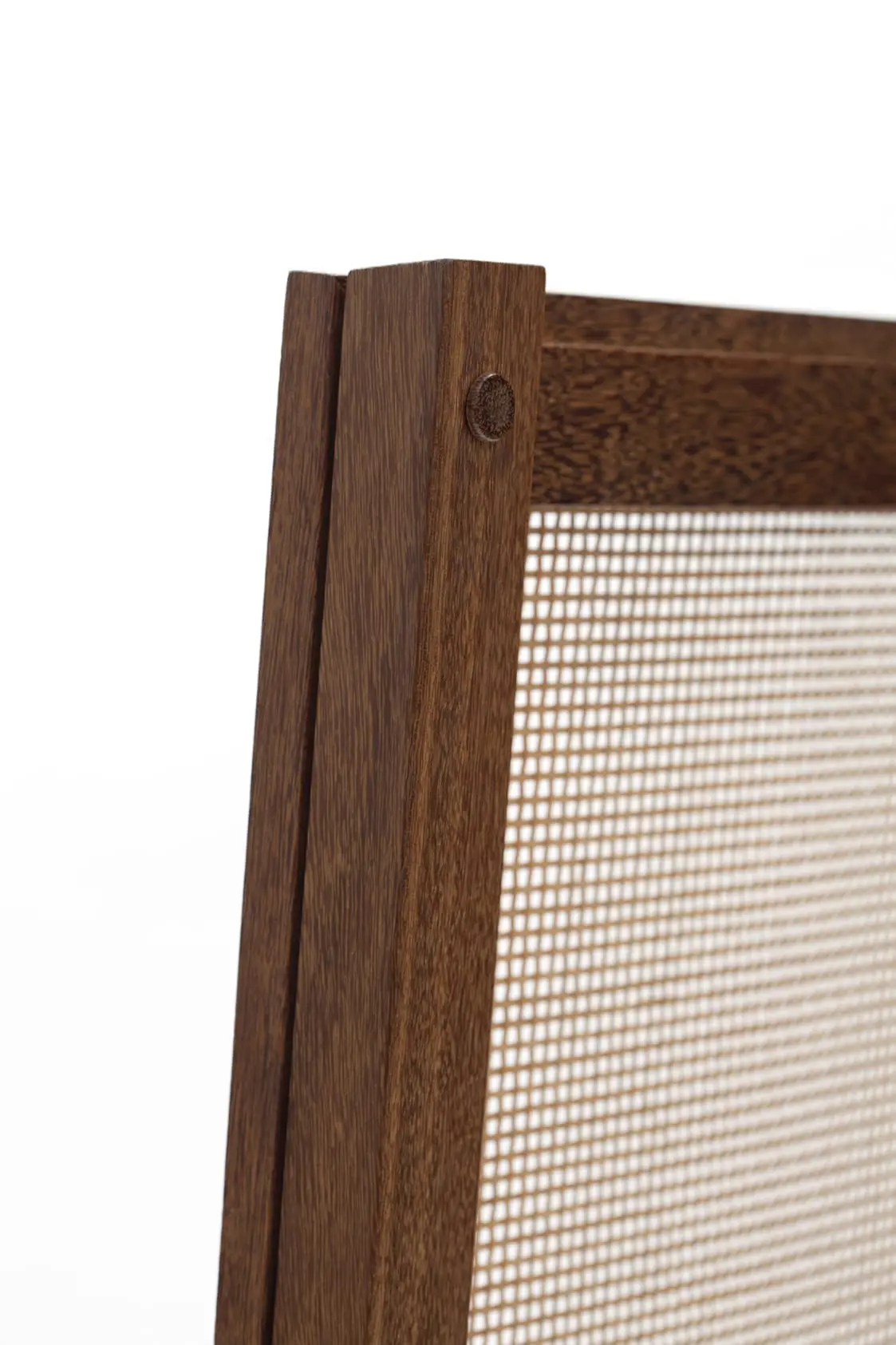 TheInvisibleCollection_ETEL_Jecker_Chair_9-copy TheInvisibleCollection_ETEL_Jecker_Bench_Two_Seat