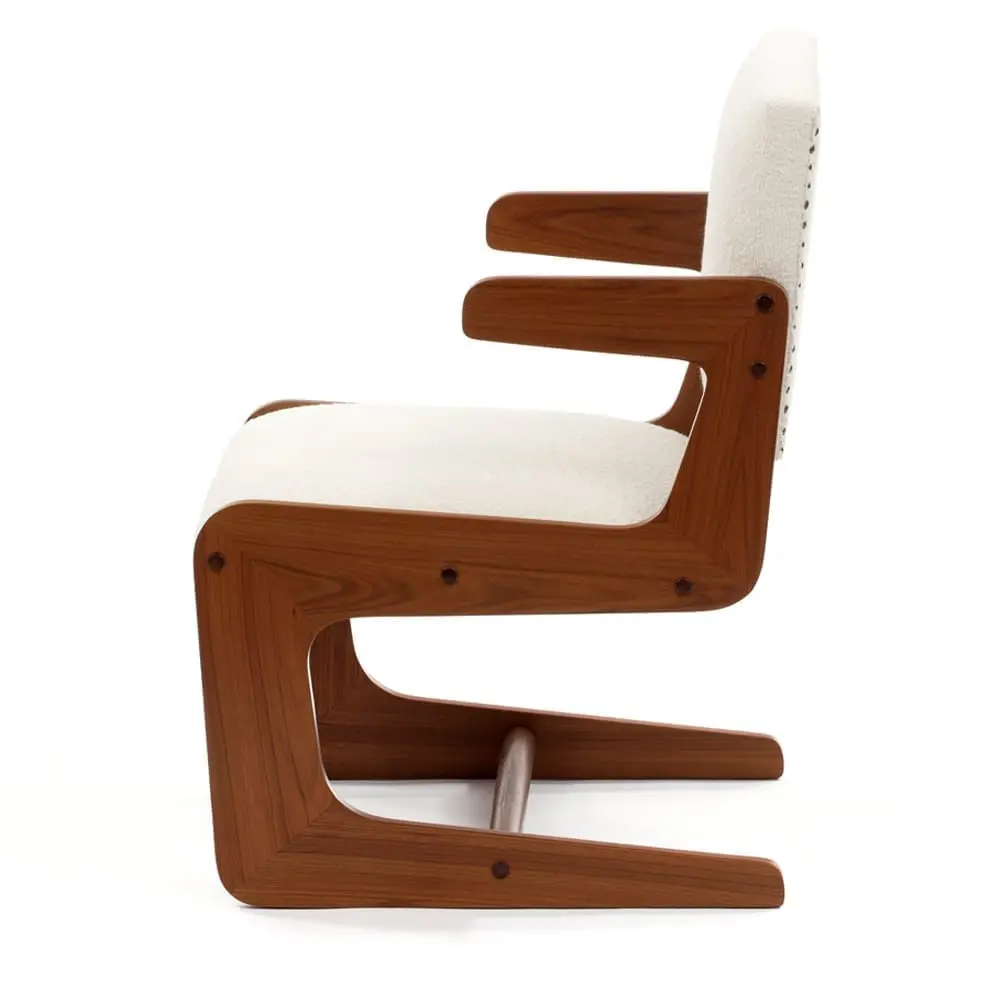 TheInvisibleCollection_ETEL_José_Zanine_Caldas_Z_Armchair