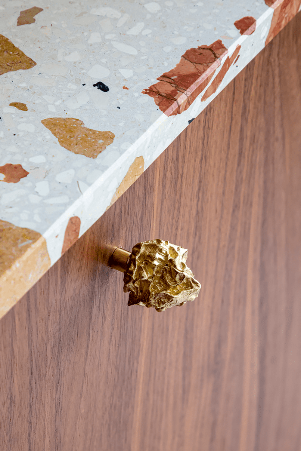 TheInvisibleCollection_VictoriaMariaGeyer_FurnitureKnob