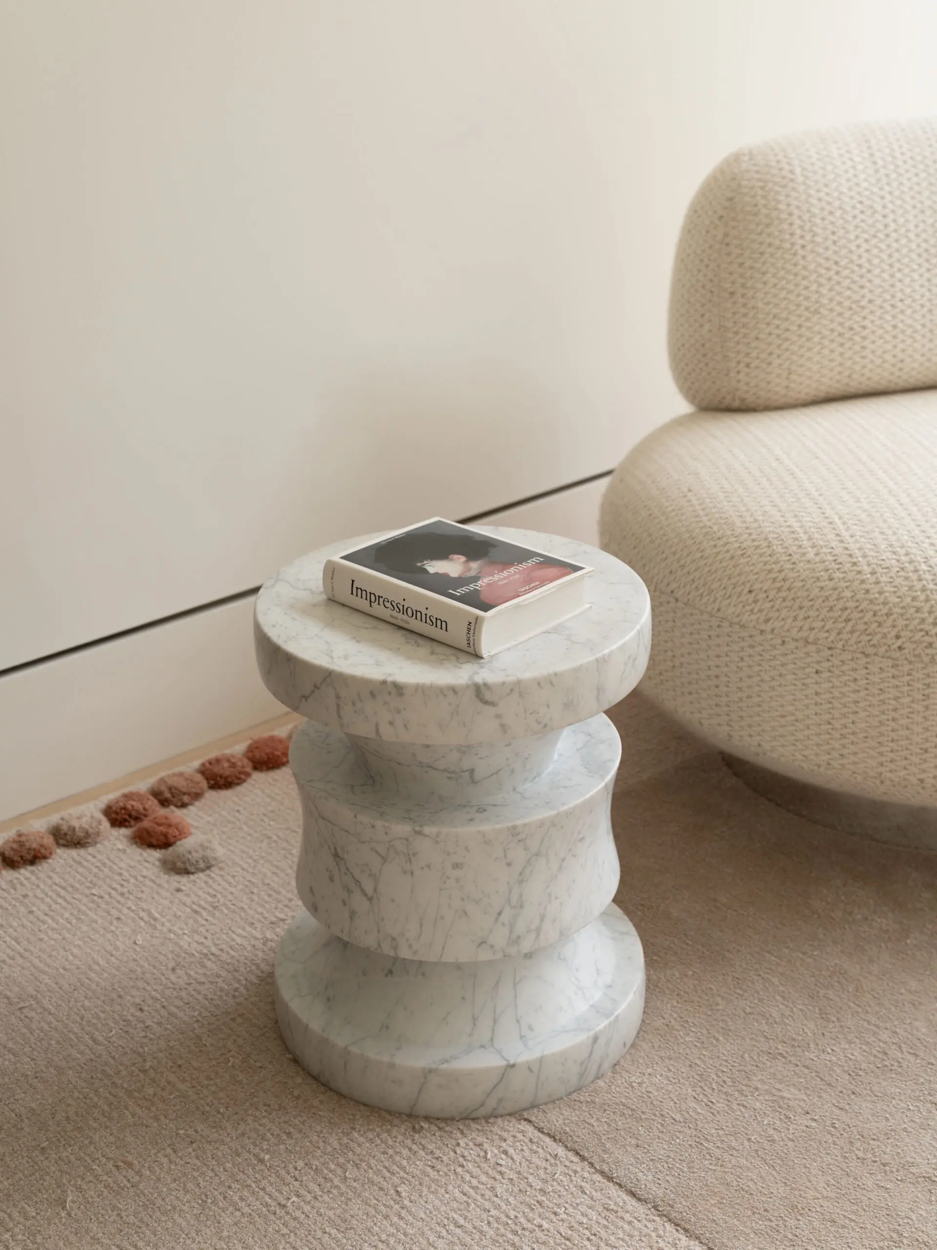 Invisible Collection_LeBerreVevaud_BarthStool_