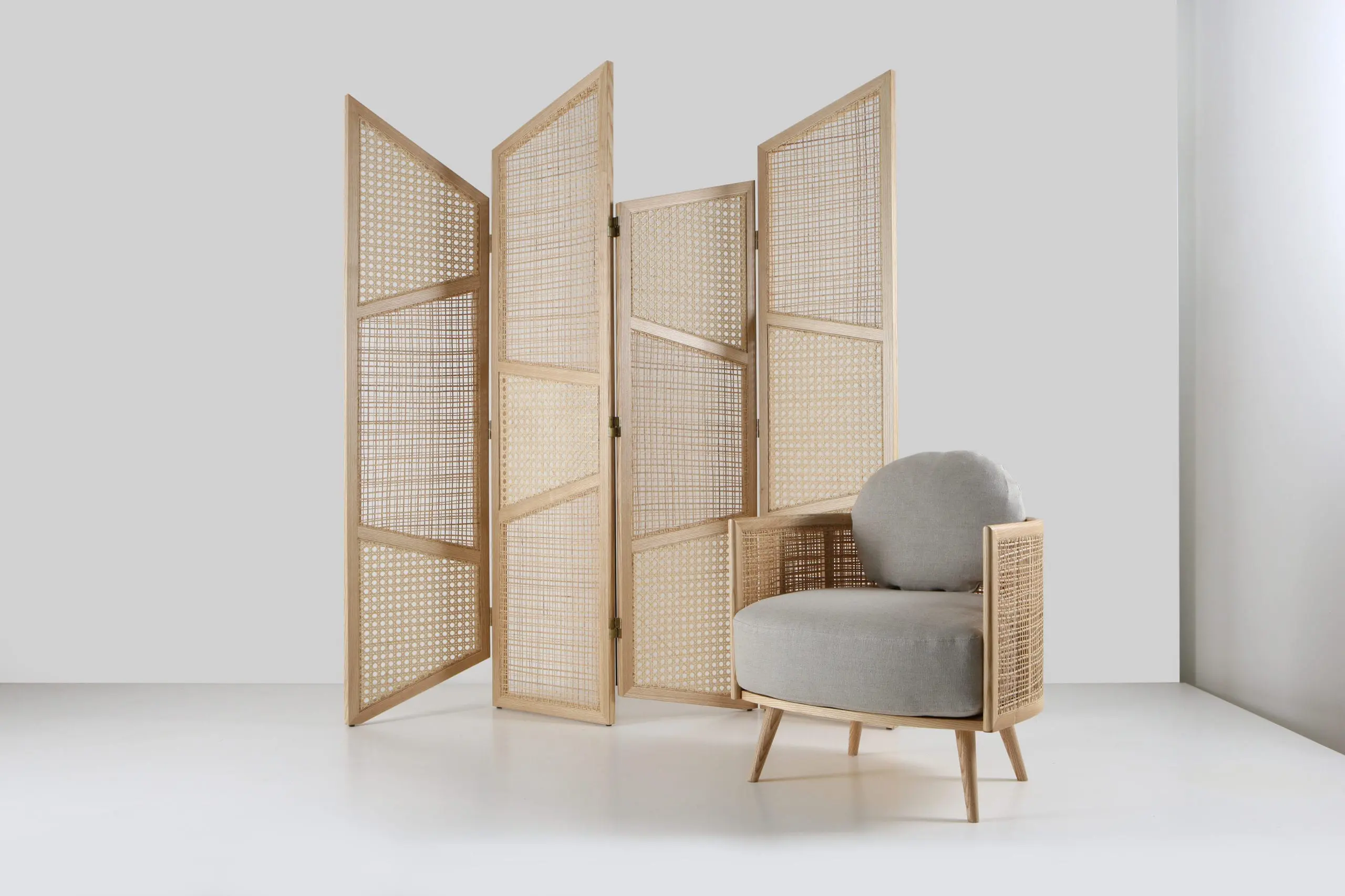 Draw The Line Folding Screen by Nada Debs