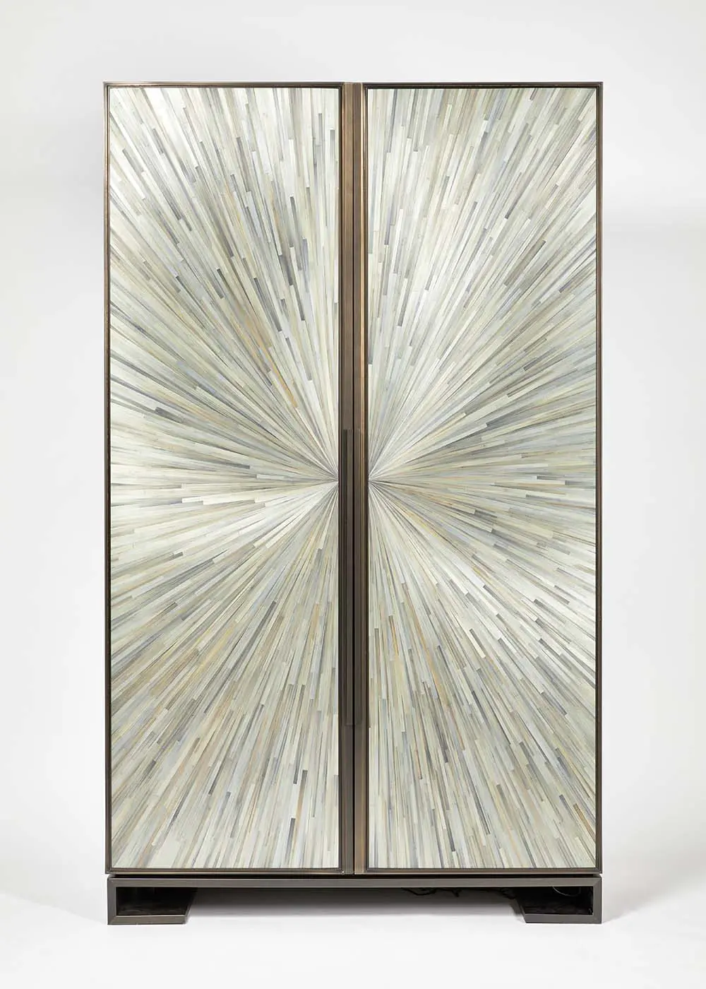 The_Invisible_Collection_REDA_AMALOU_ARJA_WARDROBE_0