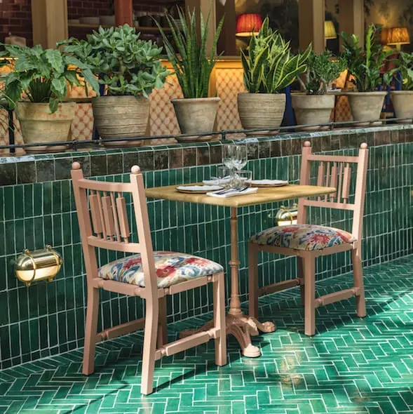 TheInvisibleCollection_Laura_Gonzalez_Chair_Pondichéry