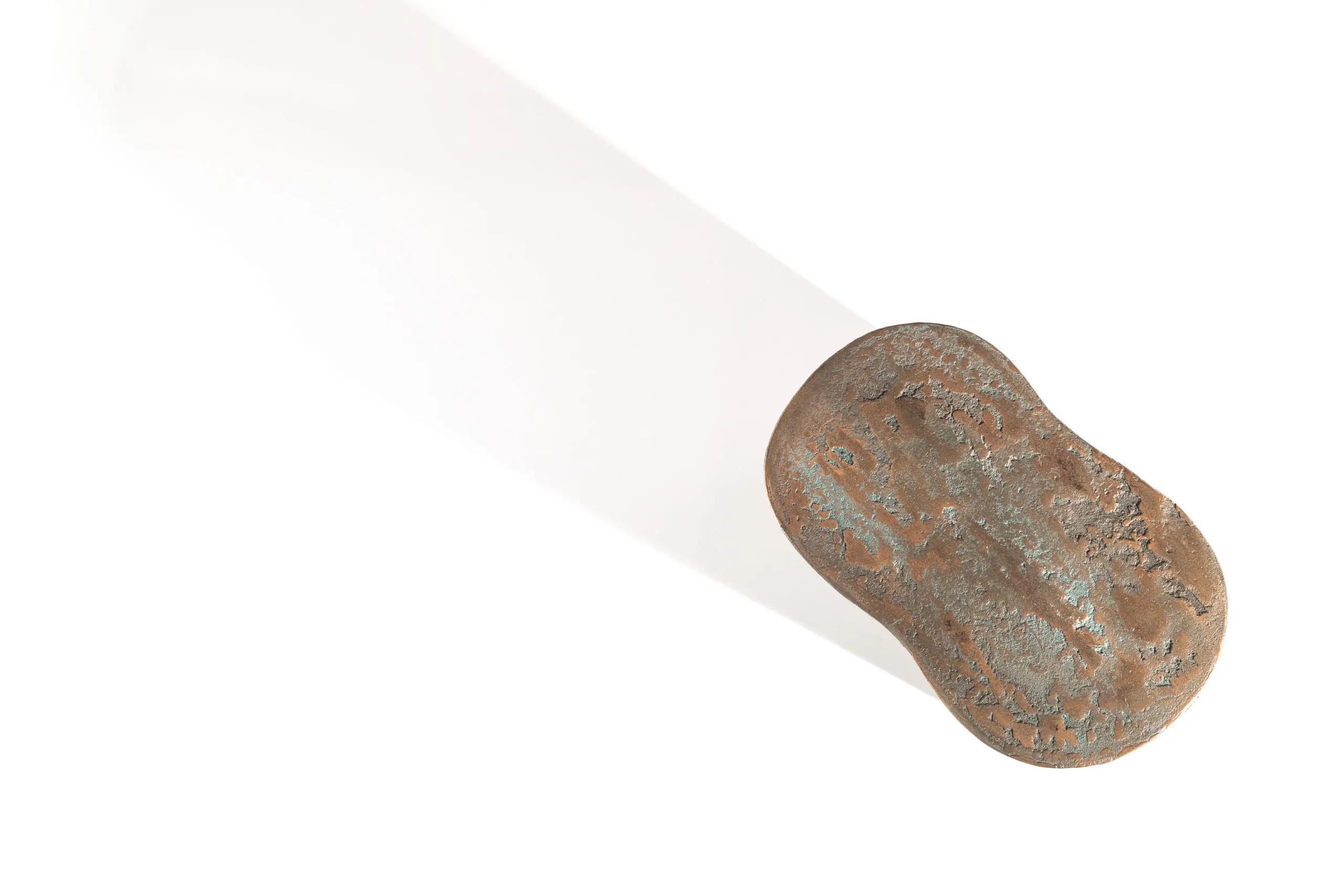 The Invisible Collection_Pierre Bonnefille_Tabouret Stone B Carbone