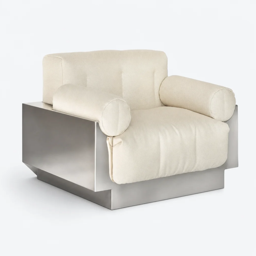 InvisibleCollection_SandraBenhamou_Mia_Armchair_Main