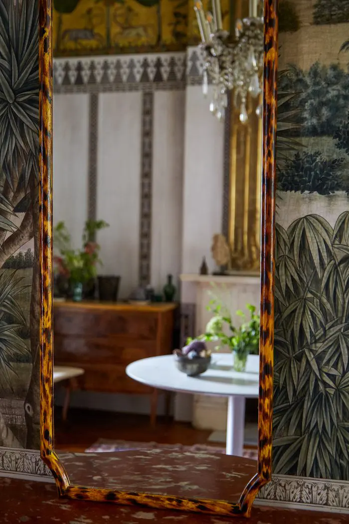 TheInvisibleCollection_Campbell_Rey_Magdalena_Mirror5