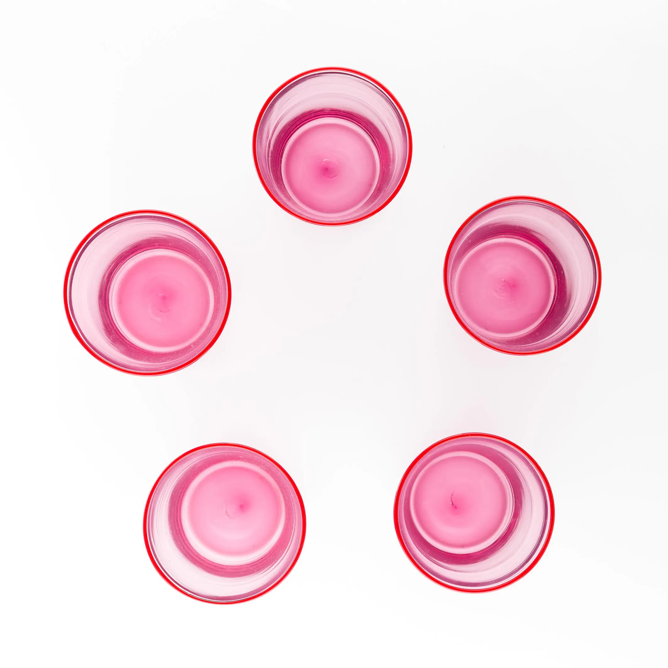 Clubroom_TheInvisibleCollection_Giberto_SpringSetof6RoseGlasses_2