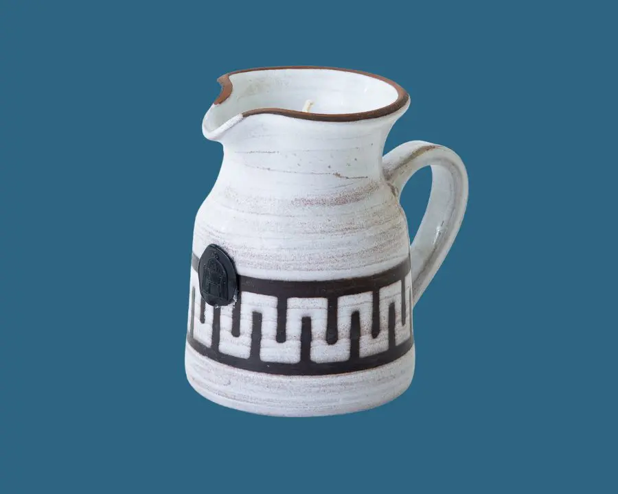 Clubroom_TheInvisibleCollection_LaGrange_CandleMilkJugEmileMasson