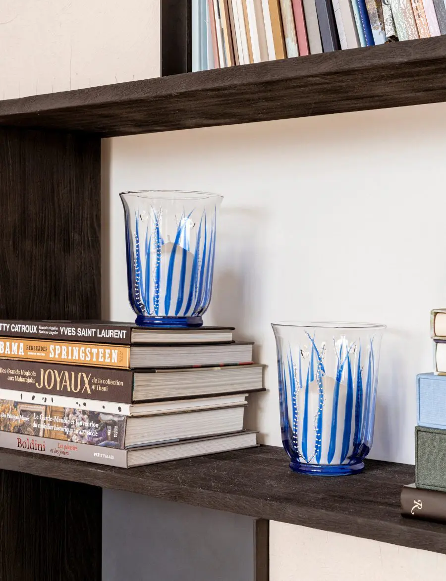 Clubroom_TheInvisibleCollection_HestiaParis_BougeoirBleu_Hover