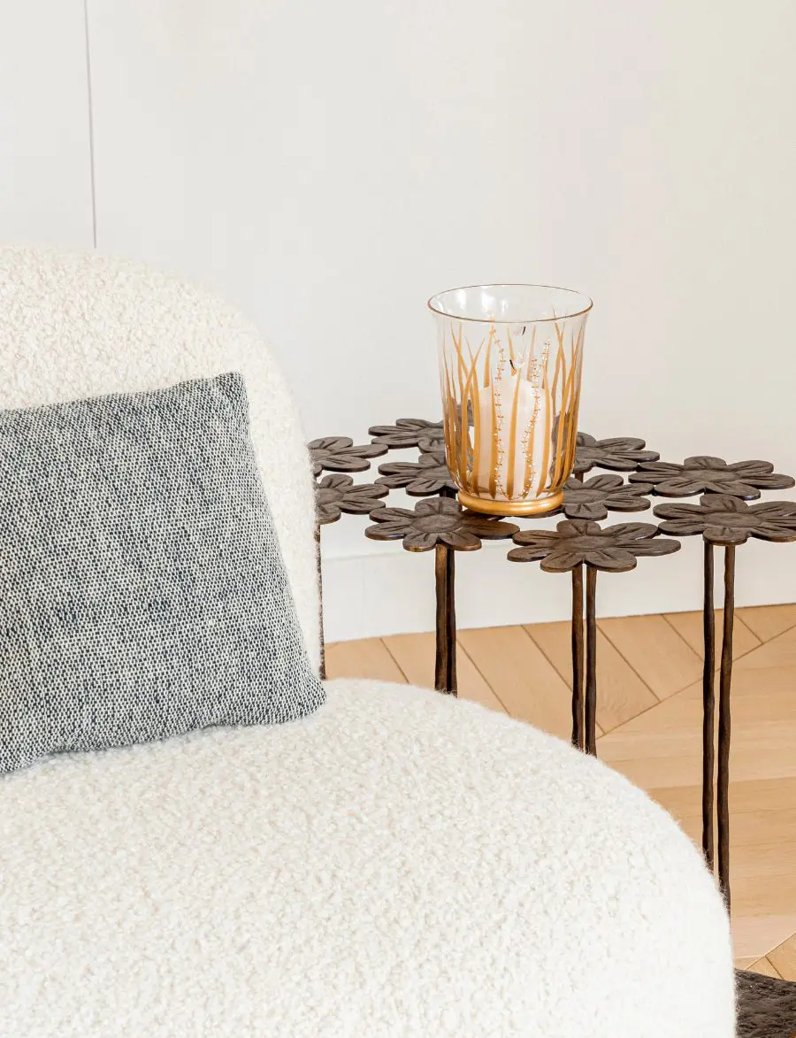 Clubroom_TheInvisibleCollection_HestiaParis_BougeoirOr_Hover