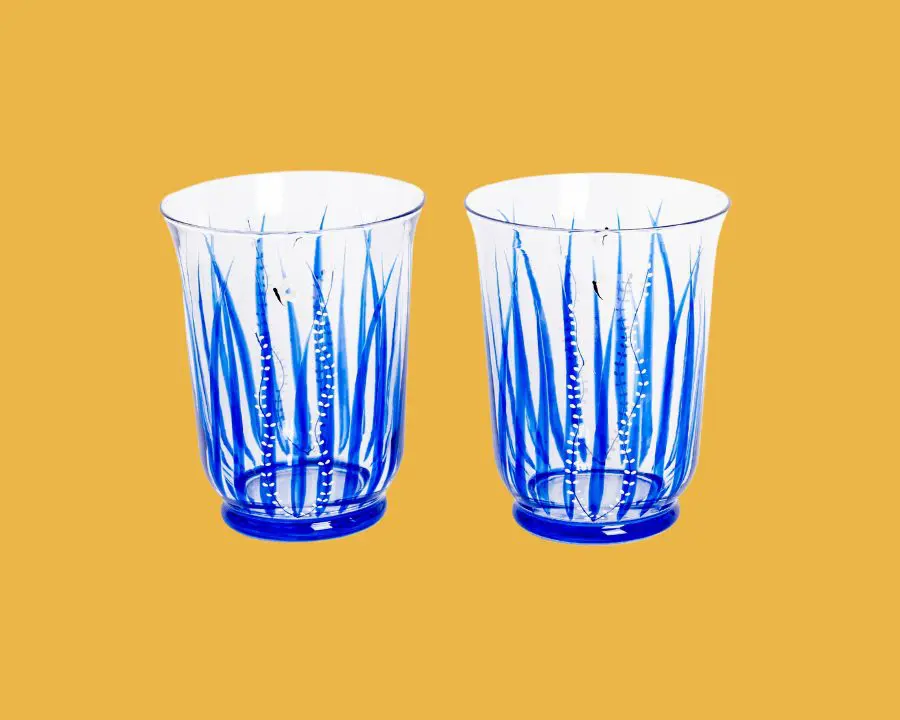 Clubroom_TheInvisibleCollection_HestiaParis_SetBougeoirsBleu_Main
