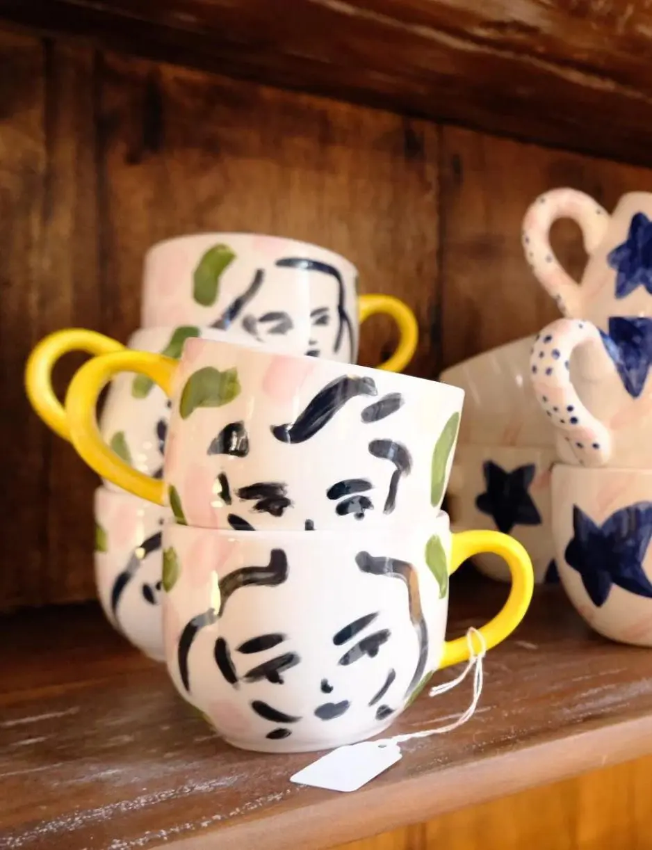 TheInvisibleCollection_Clubroom_TatianaAlidaDesign_SmallYellowHandleMug_2