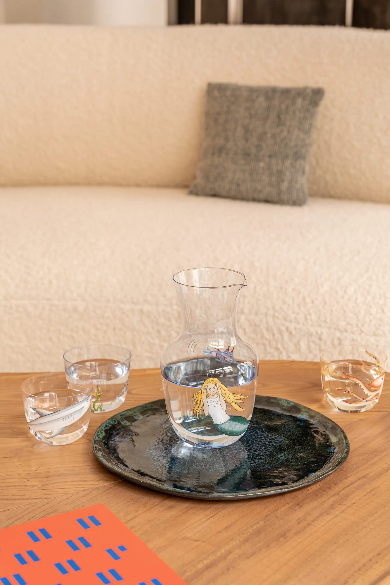 TheInvisibleCollection_Clubroom_Lobmeyr_WaterPitcherHighSeas_3