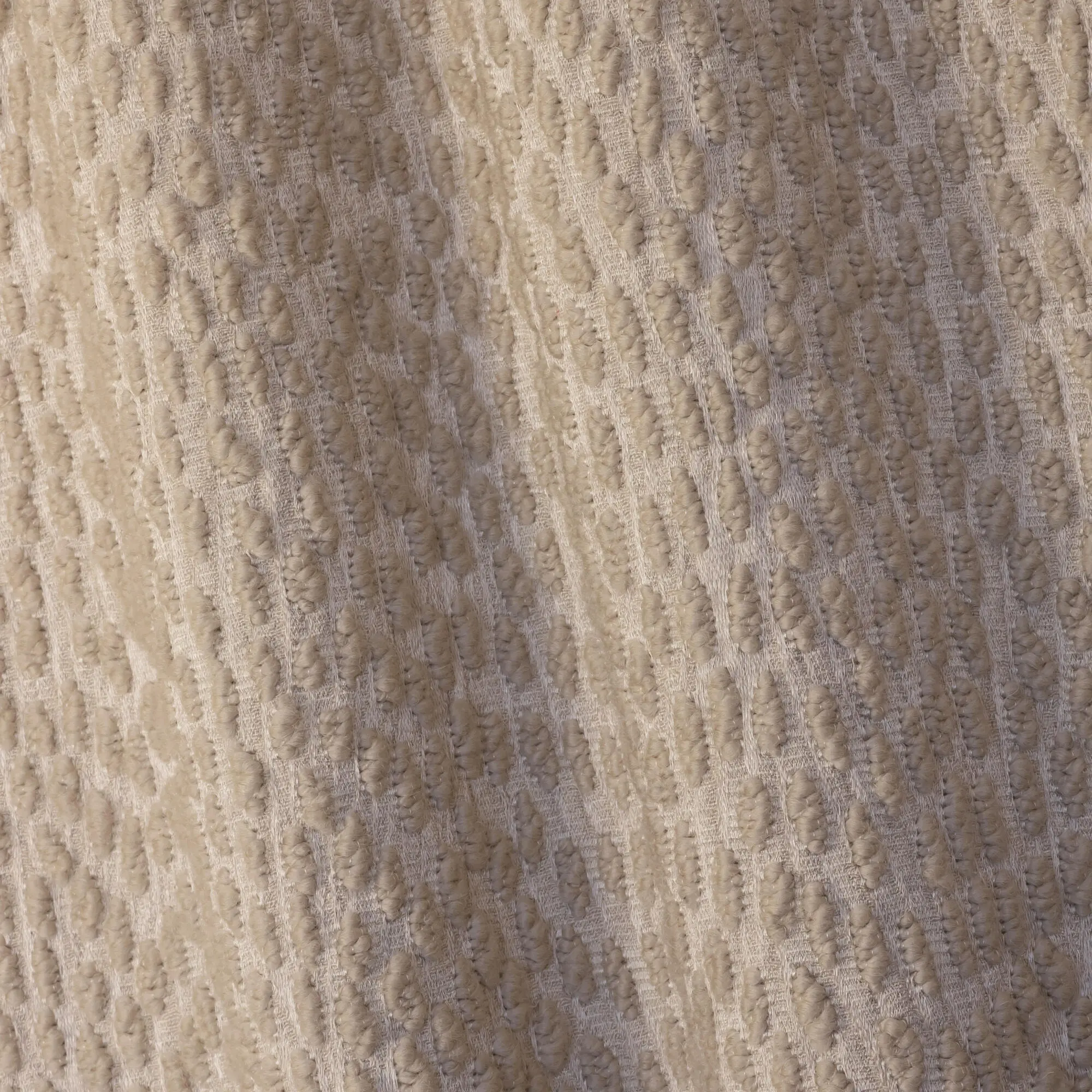 Métaphores – Caroube, Plume