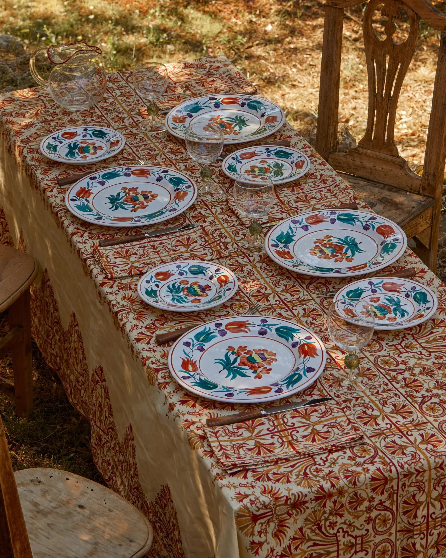 TheInvisibleCollection_Clubroom_CasaCabana_CretaTablecloth_3