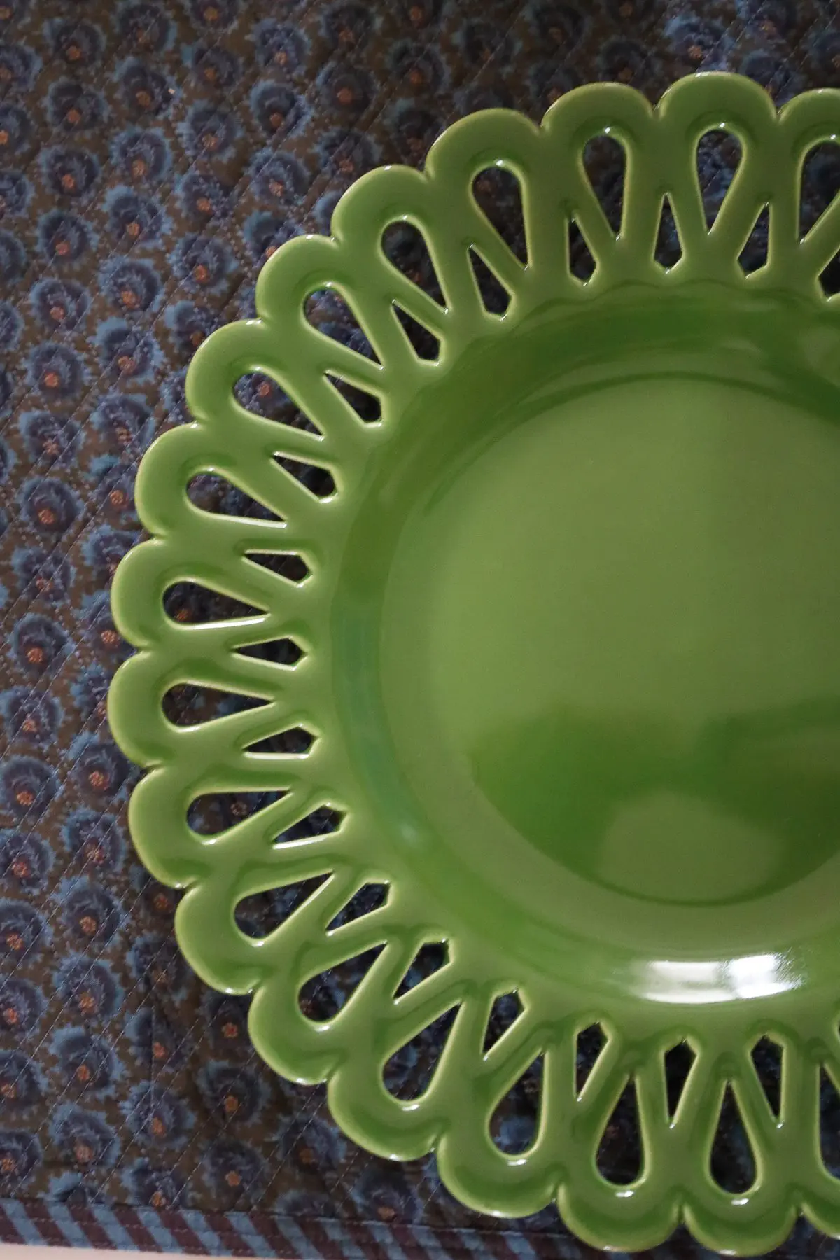 TheInvisibleCollection_Clubroom_ChateaudeMaMere_MalicornePlate_3