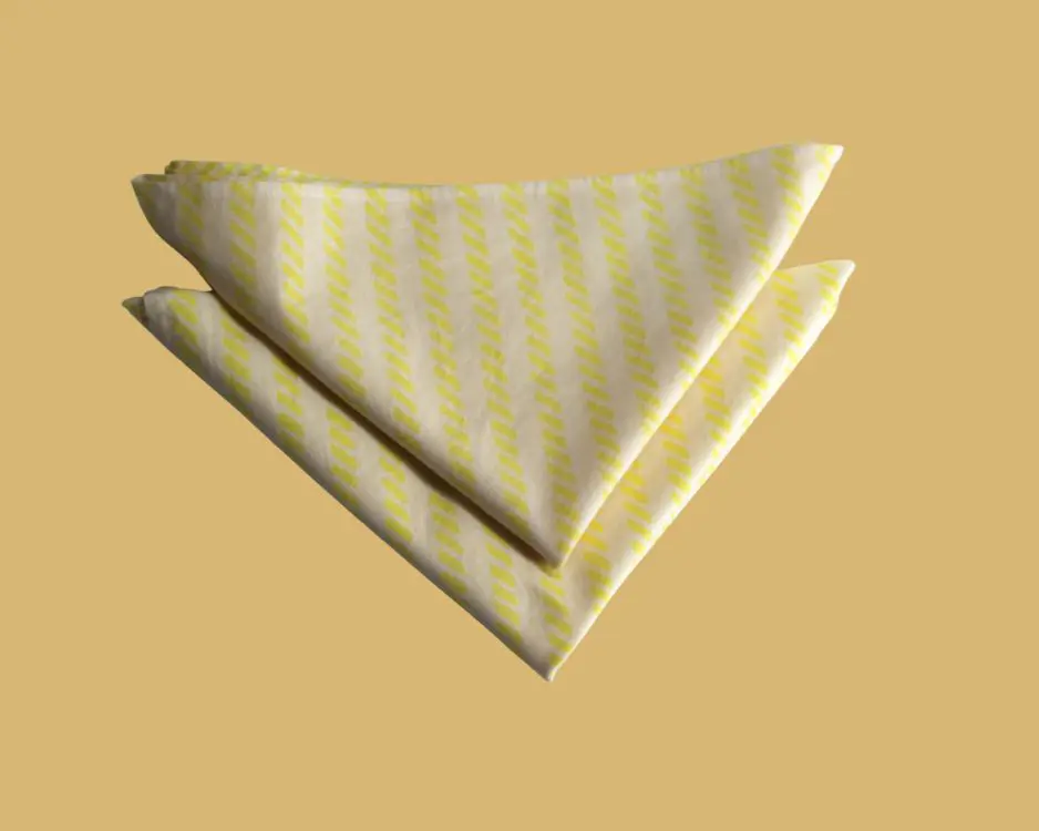TheInvisibleCollection_Chateaudemamère_NapkinYellowBraid_Main