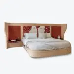 Le Baiser Bed