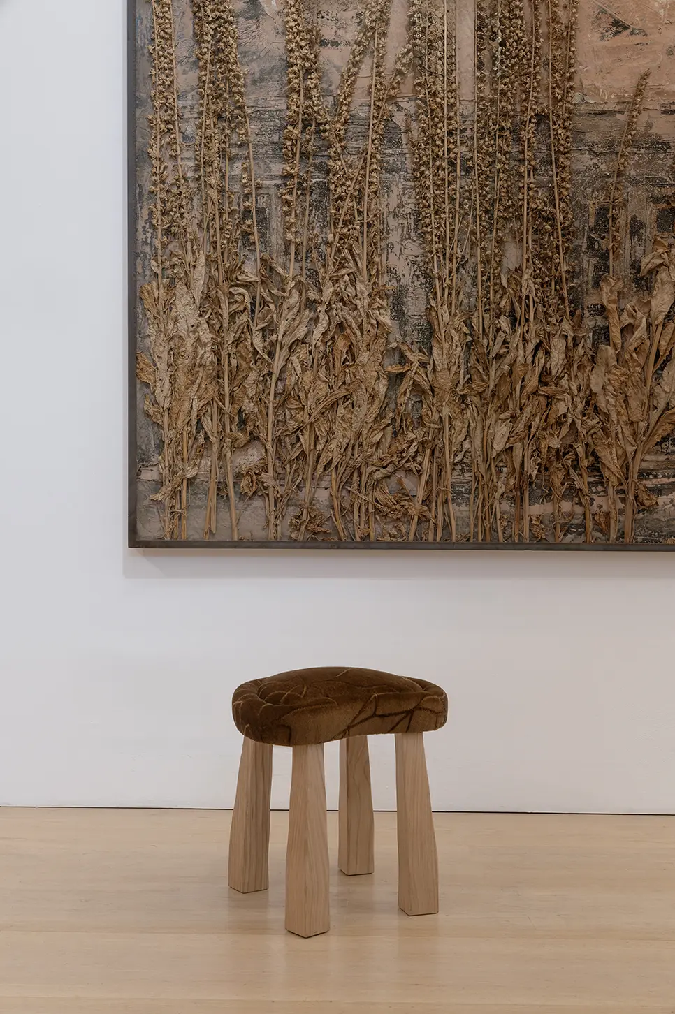 InvisibleCollection_GarceDimofski_FredStool_2_Philips