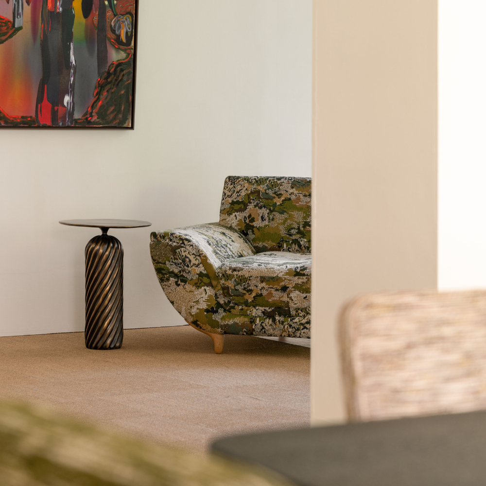 InvisibleCollection_Charlotte_Biltgen_Ettore_Armchair