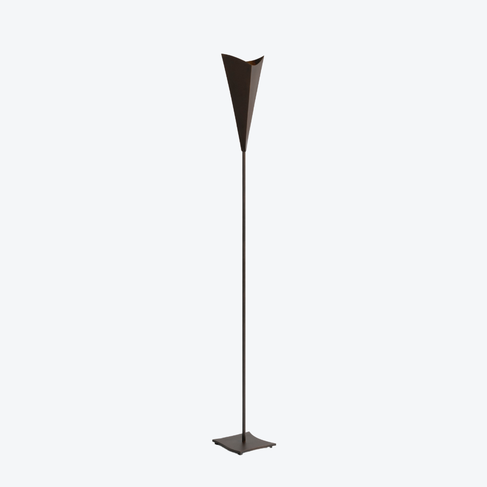 Iribe Floor Lamp