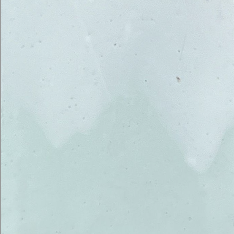 L06F - Blue
