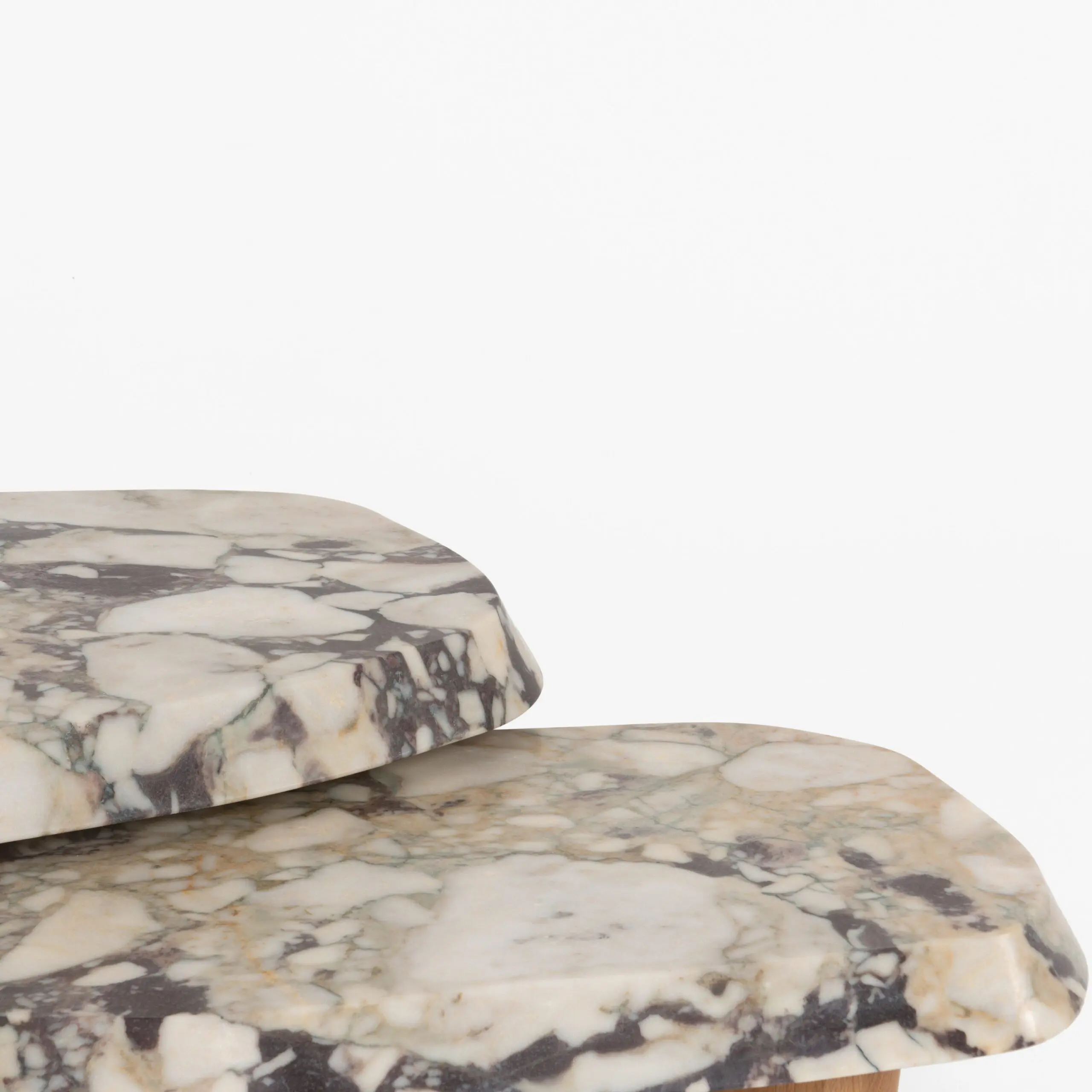 InvisibleCollection_PierreAugustinRose_DuoMarbleCoffeeTable_3
