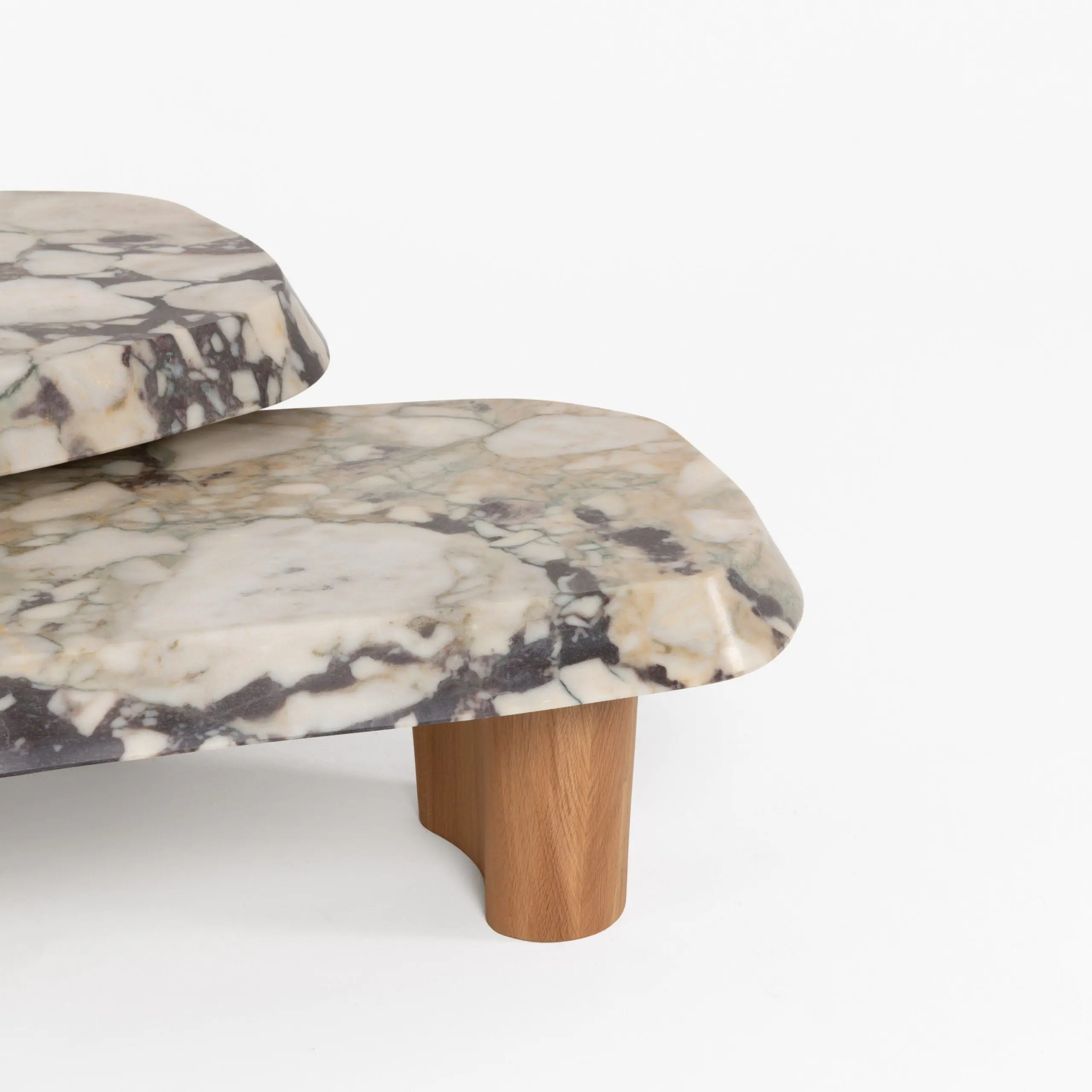InvisibleCollection_PierreAugustinRose_DuoMarbleCoffeeTable_5