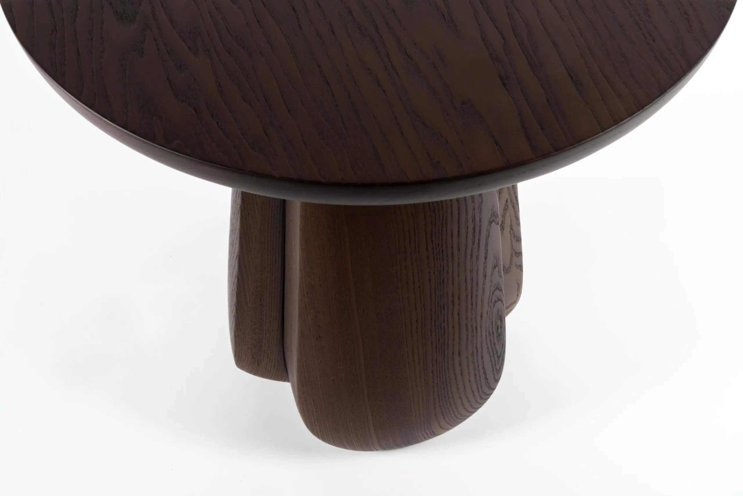 InvisibleCollection_EmmanuelLevetStenne_DressUpSideTableWood_3