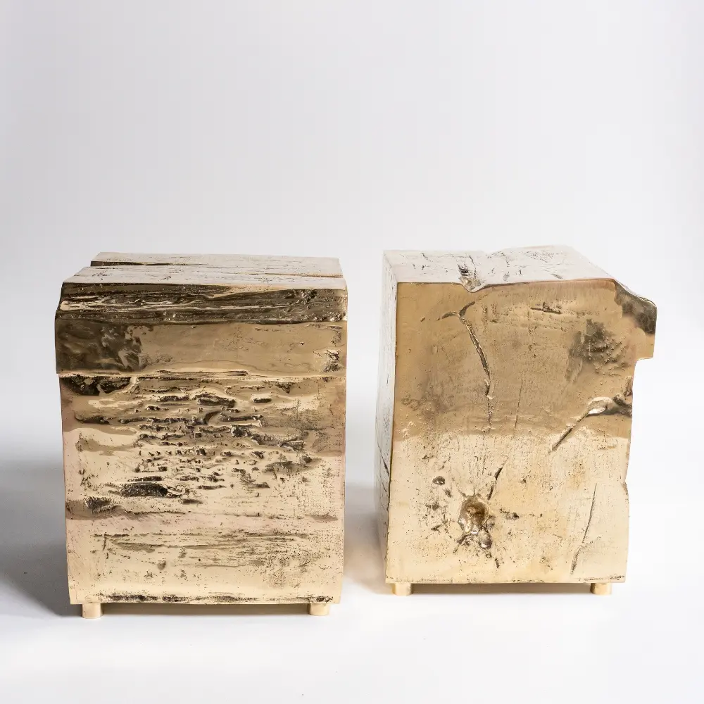 InvisibleCollection_GustavoNeves_EnsoStool_Hover