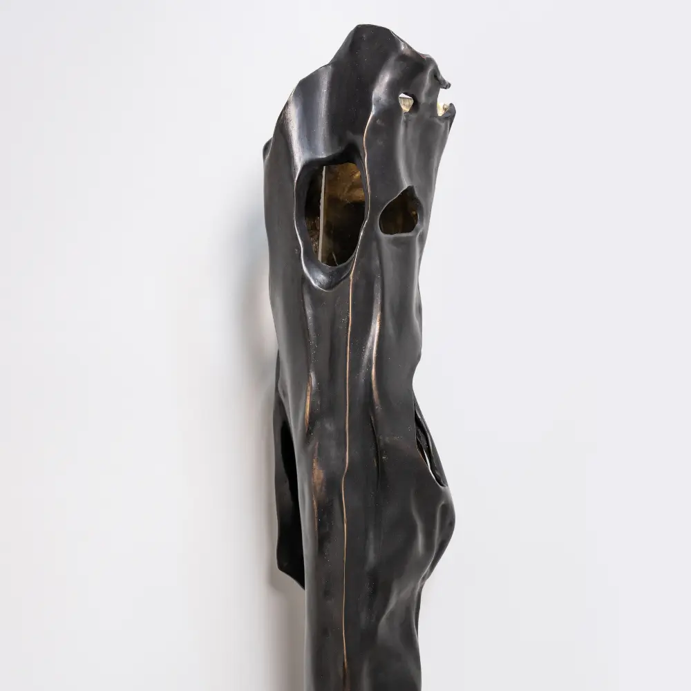 InvisibleCollection_GustavoNeves_OrganicWallLightII_Hover