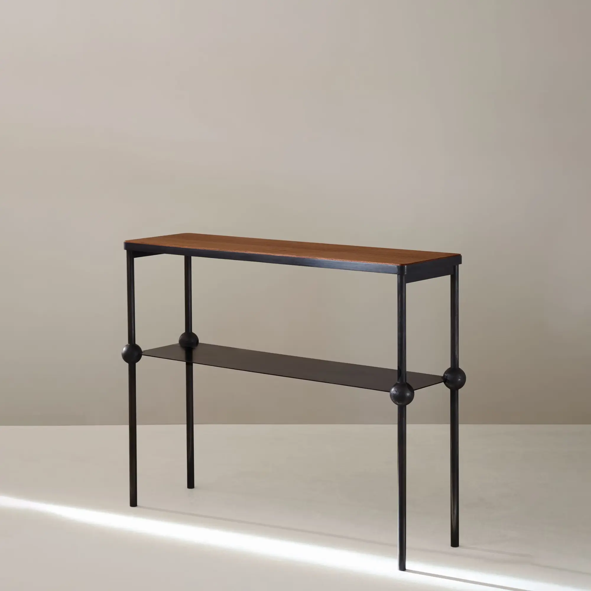 InvisibleCollection_PinConsole_2