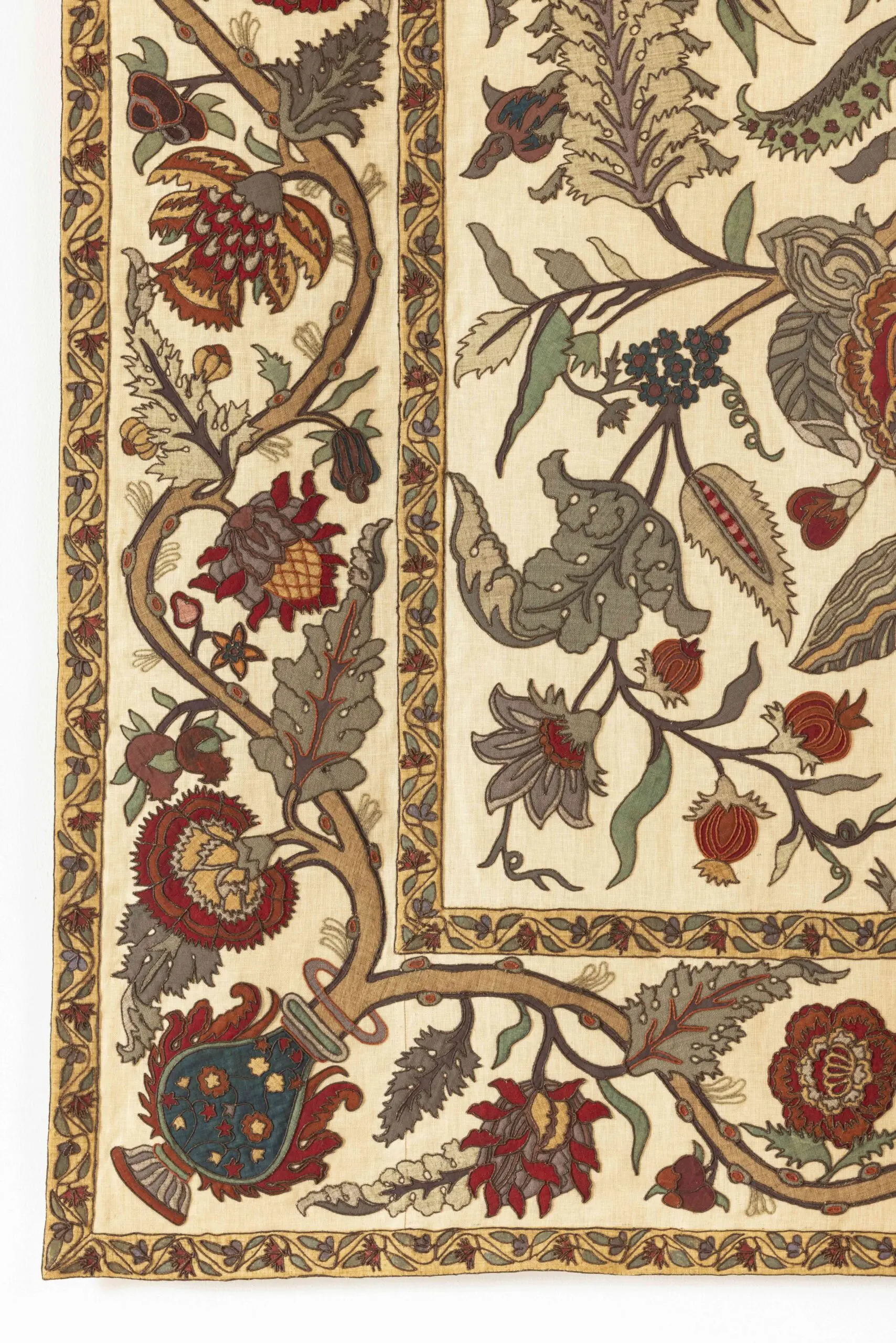 InvisibleCollection_HouseOfKandadu_Shalimar_Detail_6