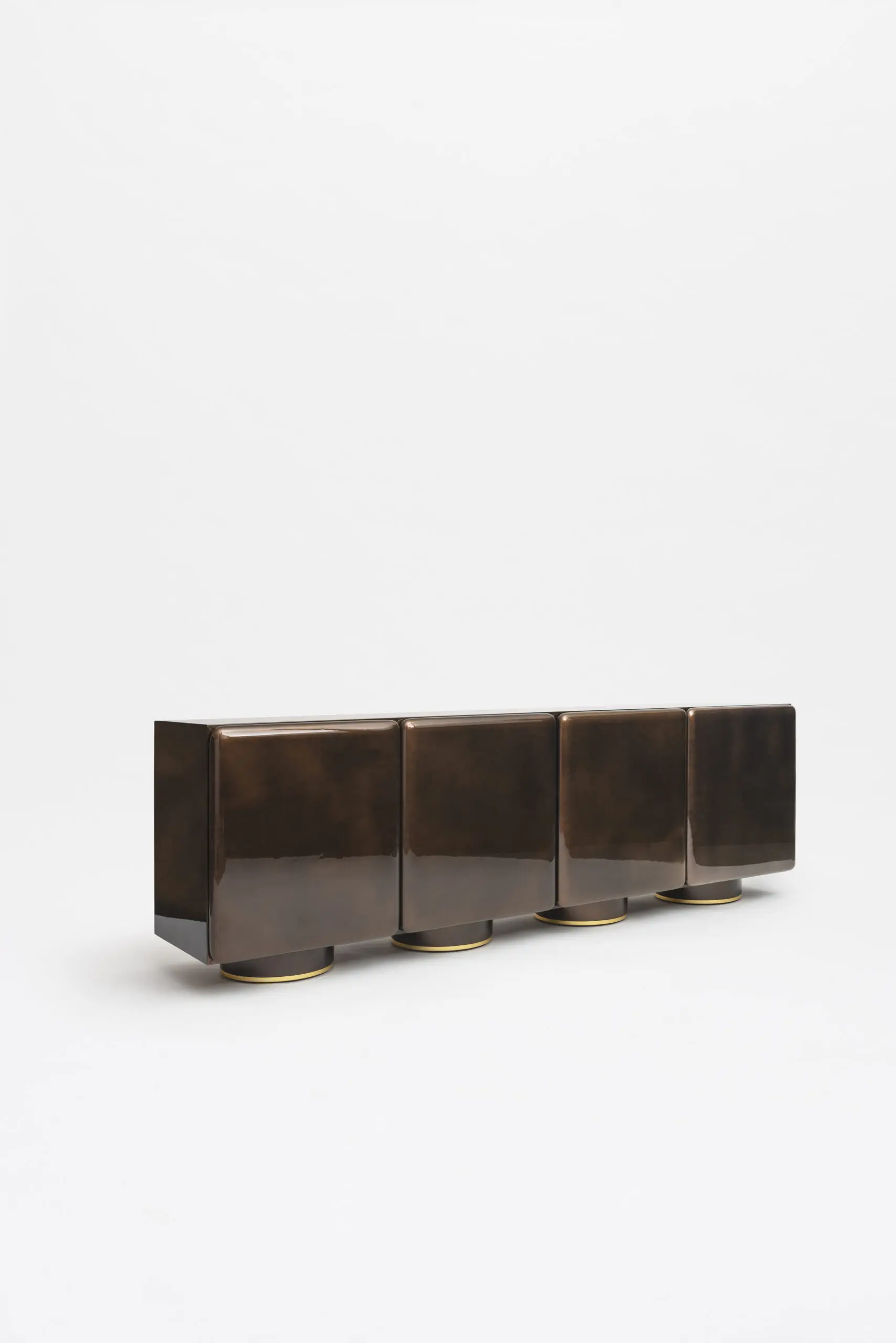 InvisibleCollection_SimonCabrol_BooBuffet4Doors_2