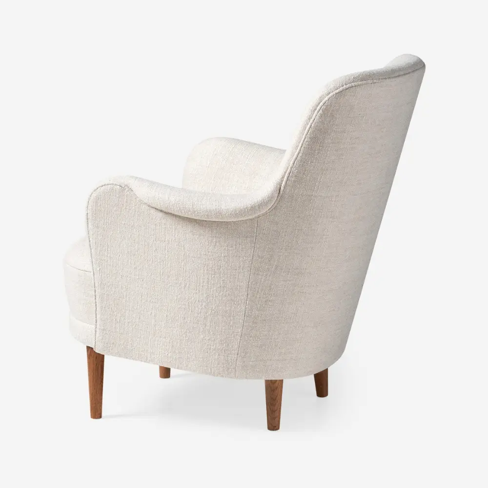 InvisibleCollection_Dagmar_SamsasChair_Hover