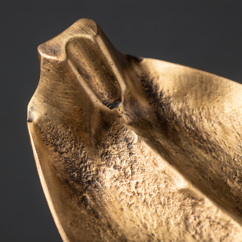 InvisibleCollection_Laclaux_Blossom_Ashtray (5)