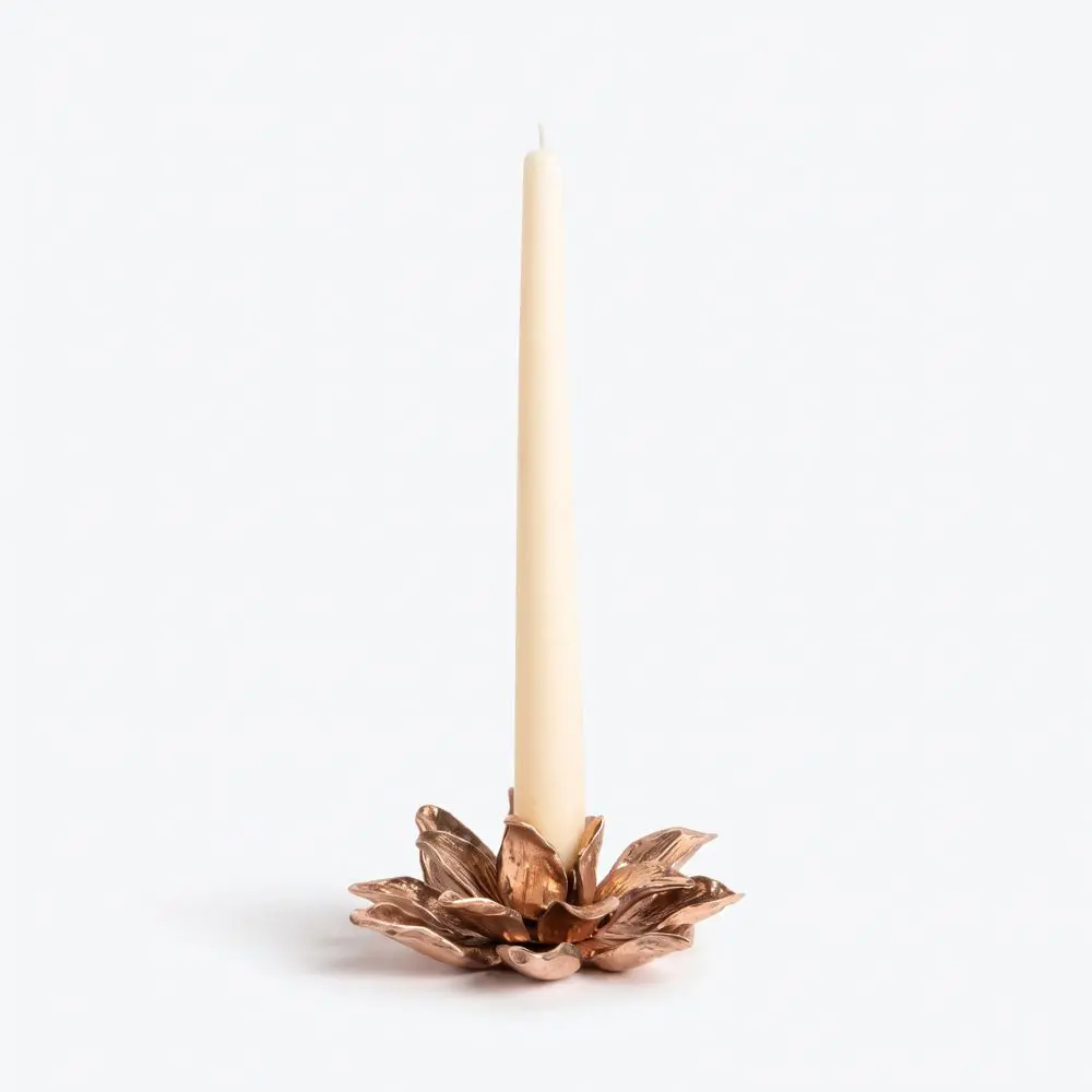 InvisibleCollection_OsannaVisconti_DaliaCandleholderInBronzeMedium