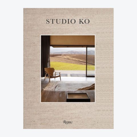 Studio KO (Anglais) – Épuisé
