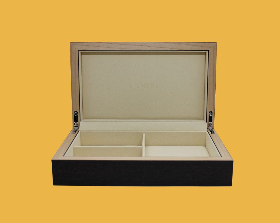 Tiger Oak Jewellery Box
