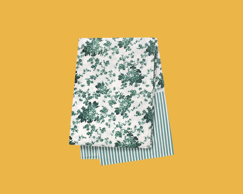 Olive Pompon Tablecloth