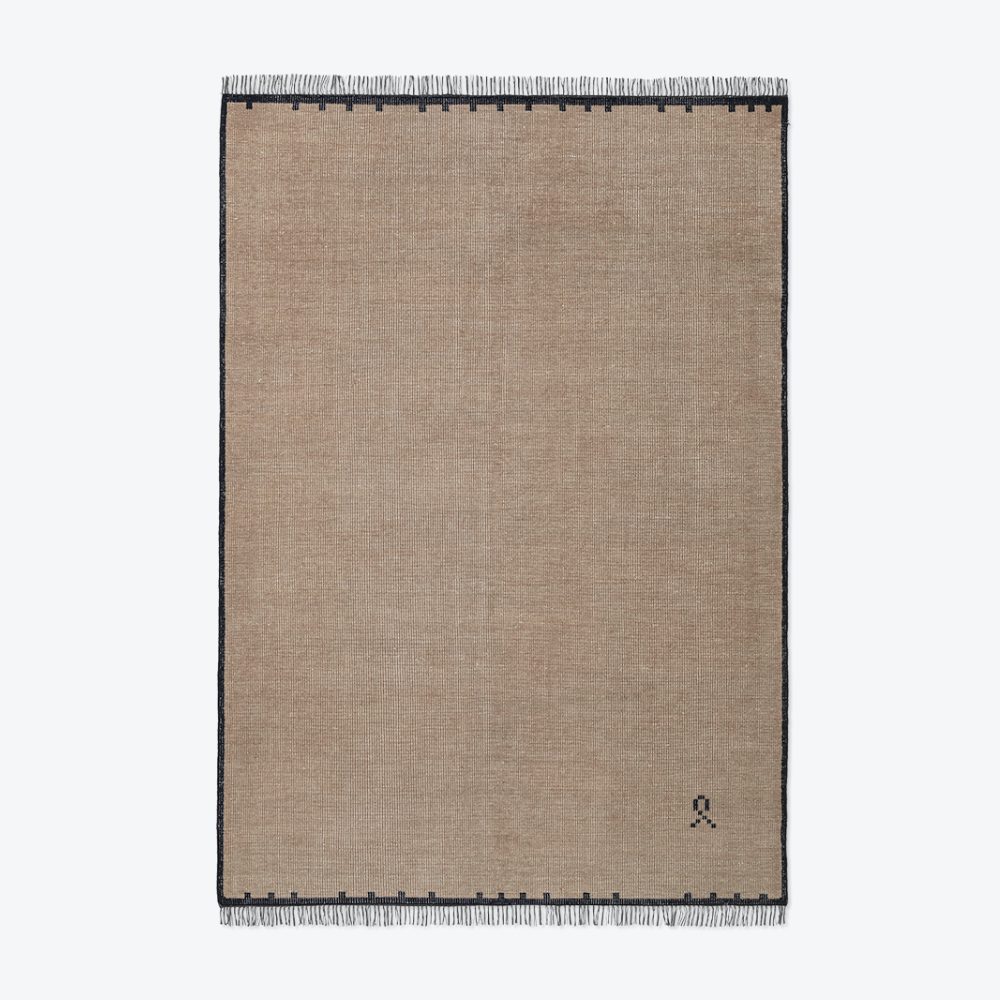 Portrait Nordic Knots The Invisible Collection